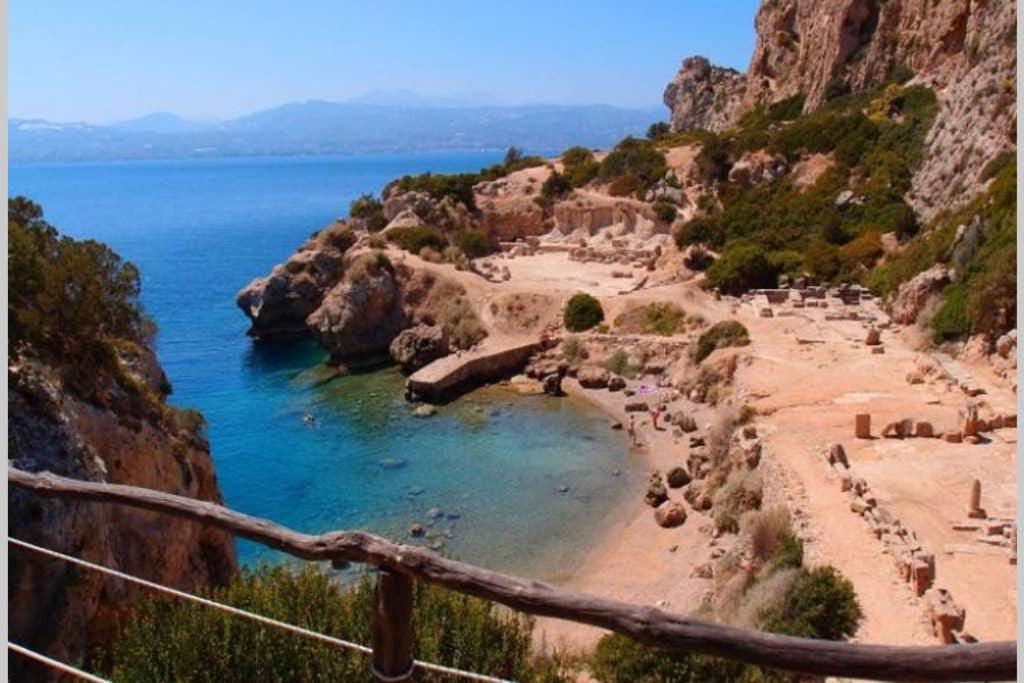 Villa Rania Loutraki Buitenkant foto
